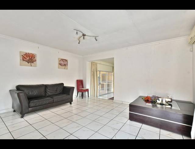 3 BEDROOM HOUSE FOR SALE IN RANDPARK RIDGE